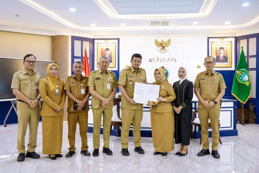 Kemarin Nangis, Kini Bisa Senyum Sedikit! Wabup Tiorita Ditunjuk Jadi Plt Bupati Langkat