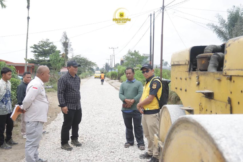 Wakil Bupati Dairi Tinjau Pemeliharaan Jalan di Kecamatan Sitinjo dan Parbuluan