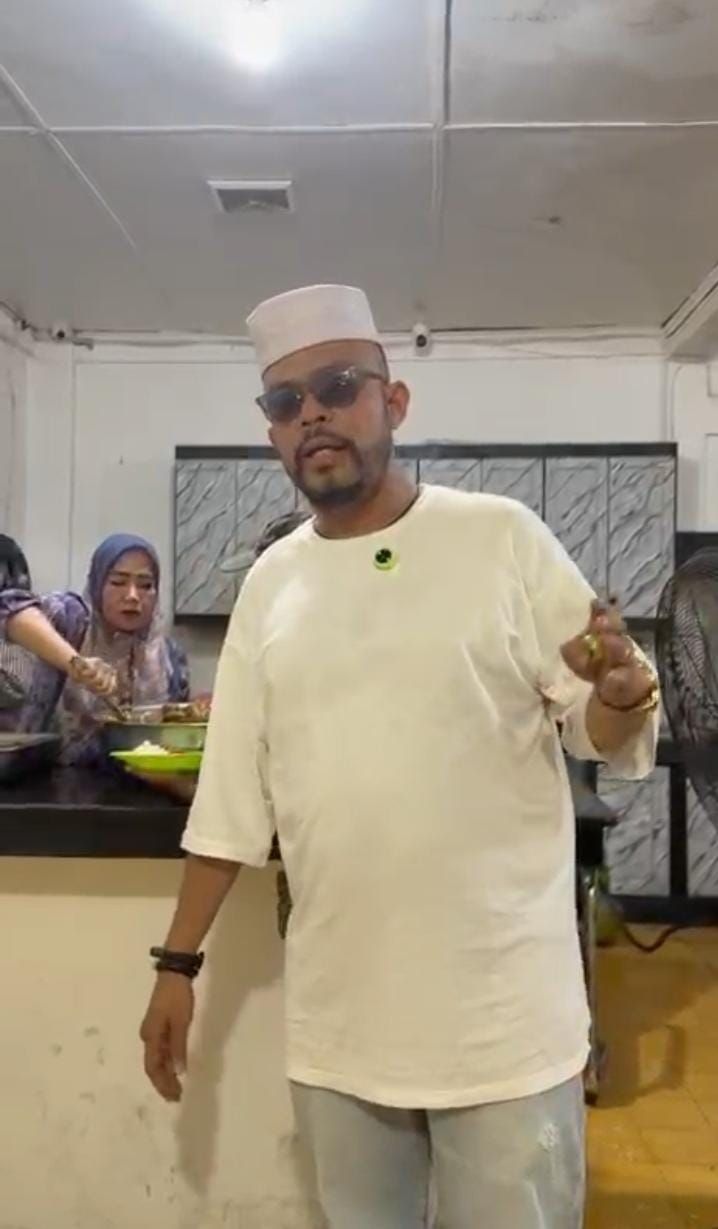 DPC GRIB Jaya Kota Medan Gelar Aksi 'Jumat Berkah', Bagikan Ratusan Porsi Makanan di Dua Titik Strategis