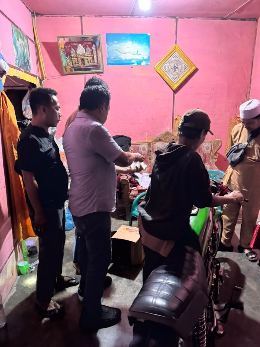 Rumah Diduga Bandar Sabu Digerebek, Polisi Temukan Barang Bukti Namun Pemilik tak Ditemukan