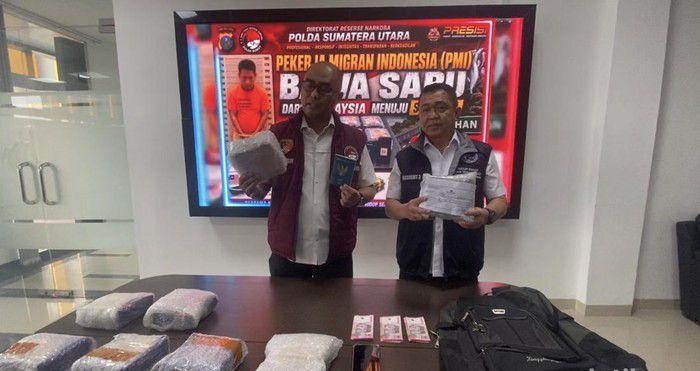 Lolos Setelah Berpindah-pindah Sampan di Jalur Laut, Eh Ketangkap Masuk Jalur Darat