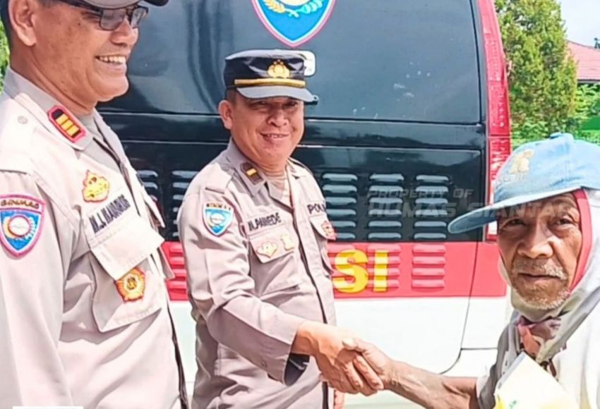 Sat Binmas Polres Pematangsiantar Aksi Sosial ke Panti Sosial dan Warga Kurang Mampu