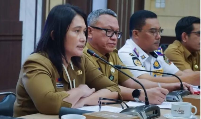 Kepala Dinas Lingkungan Hidup, Melvi Marlabayana Targetkan 61.170 Pohon Pengganti Ditanam di Medan