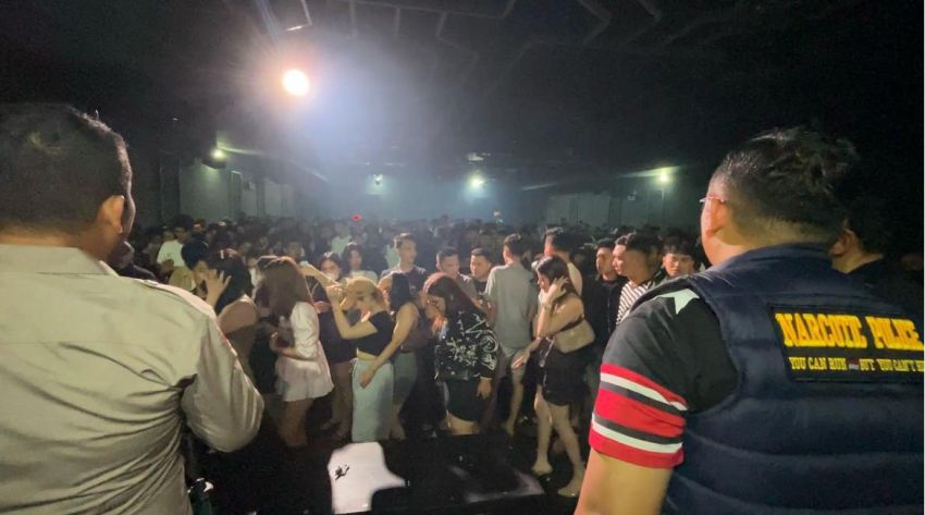 HW Helen's Night Mart Medan Digerebek, Pod Getar Disita dan Lokasi Disegel Polrestabes Medan