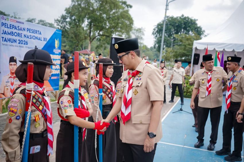 Wali Kota Rico Waas Lepas Kontingen Pramuka Medan ke Jamnas XII, Jaga Nama Baik Kota, Bangun Jejaring, Bawa Pulang Pengalaman