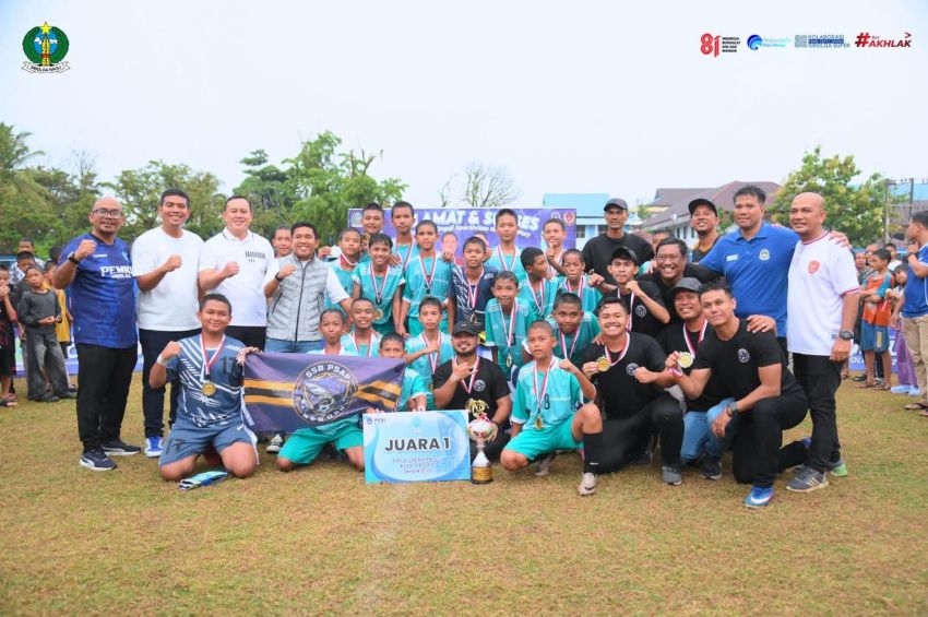 Wali Kota Sibolga Resmi Tutup Piala Soeratin U-13 dan U-15 Tahun 2026, SSB Sibolga Super dan PSAP Reborn Jadi Juara