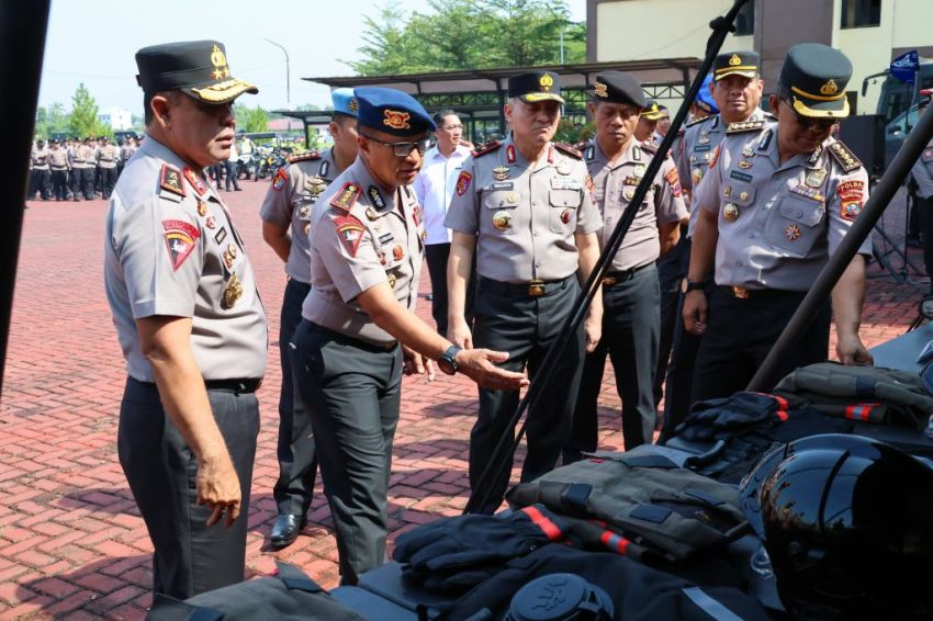 Kapolda Sumut Cek Kesiapsiagaan Personel dan Kendaraan Serta Peralatan Penanganan Karhutla