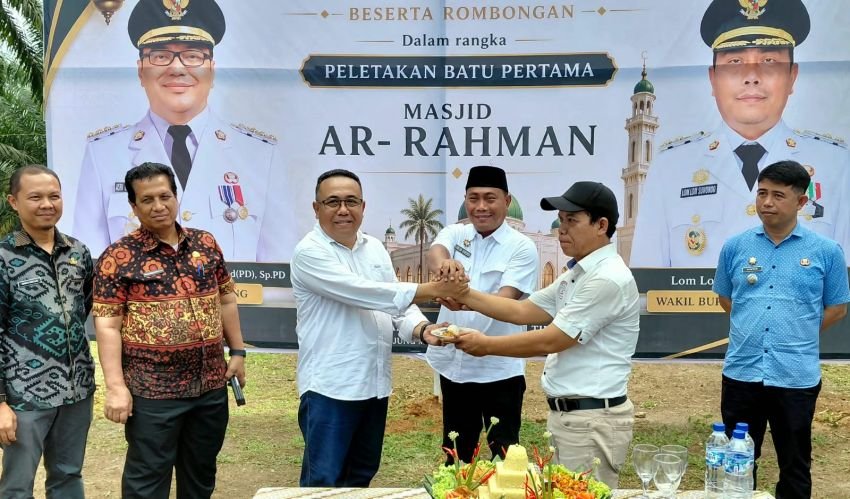 Lom Lom Suwondo Apresiasi AMPK dan Lonsum Bangun Masjid Ar-Rahman