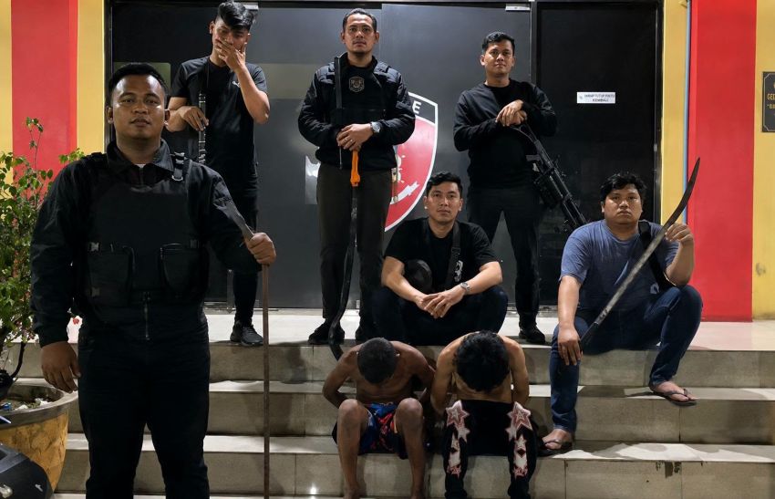 Tim Macan Polres Pelabuhan Belawan Amankan 2 Pelaku Tawuran dan 4 Sajam