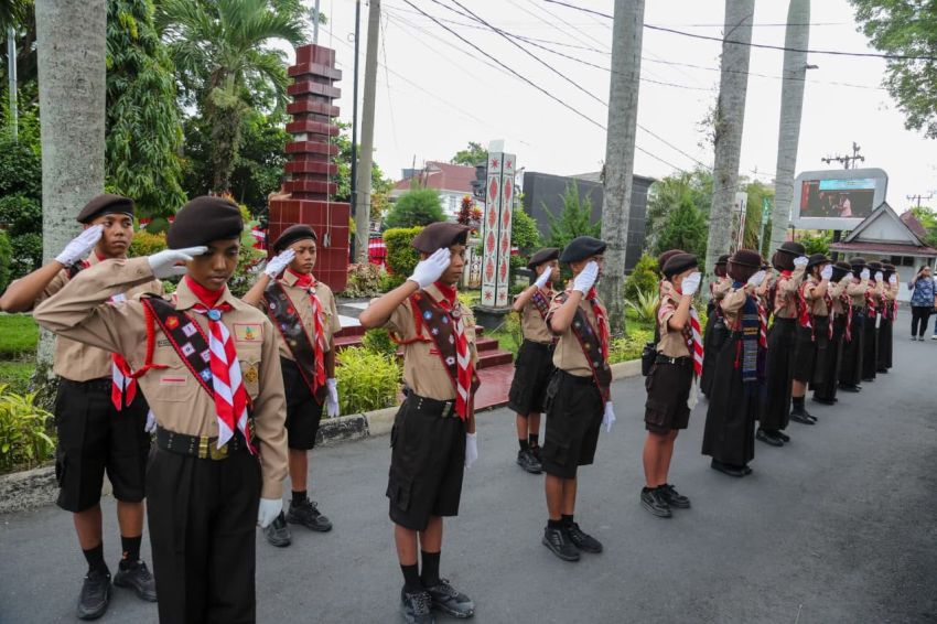 Pemko Pematangsiantar Lepas Keberangkatan Pramuka ke Jamnas di Cibubur