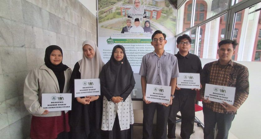 Salurkan Hasil Wakaf Produktif Untuk Bantu UKT Dan Penyelesaian Studi Mahasiswa