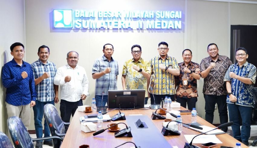 Bupati JTP Hutabarat Jemput Bola ke BBWSS II, Terobosan Cepat Pulihkan Irigasi dan Tanggul di Taput