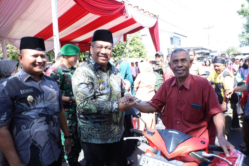 Pemkab Asahan Galar Gerakan Bagi Bendera Merah Putih