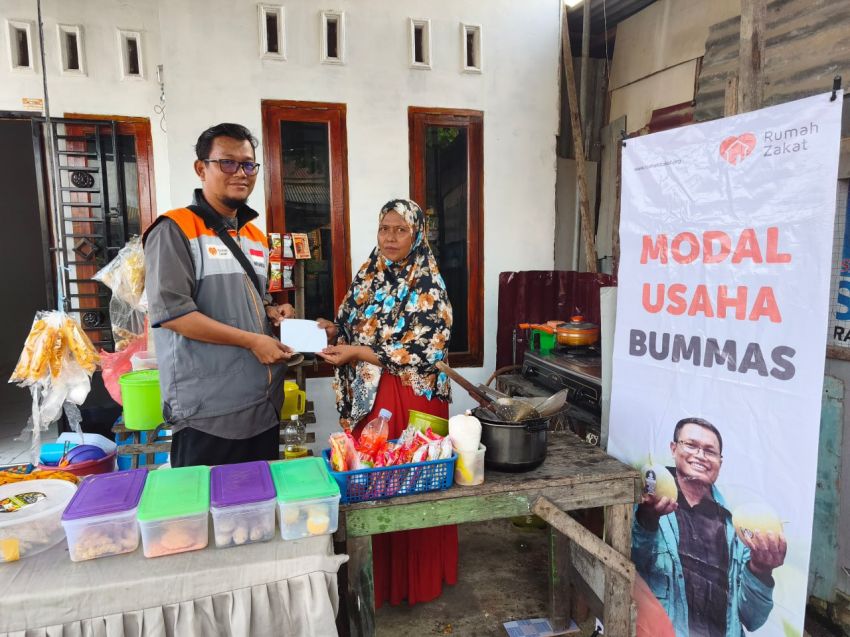 Rumah Zakat Berikan Bantuan Modal Usaha, pada Pedagang UMKM Batubara