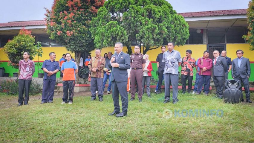 Wakil Bupati Karo di Yayasan Perguruan Bersama Berastagi: Kalian Tidak Sendirian...
