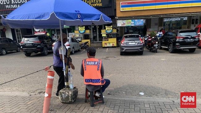 Seorang Wisatawan Ngeluh Tarif Parkir Rp20 Ribu di Wisata Deleng Singkut Berastagi