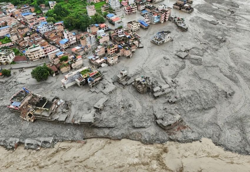 Seperti Tsunami! Banjir Bandang di Nepal-Tibet Renggut 165 Nyawa, 1.300 Hilang