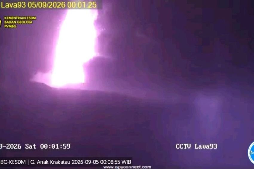 Gunung Anak Krakatau Kembali Erupsi, Warga Diminta Tak Mendekat Radius 3 Km