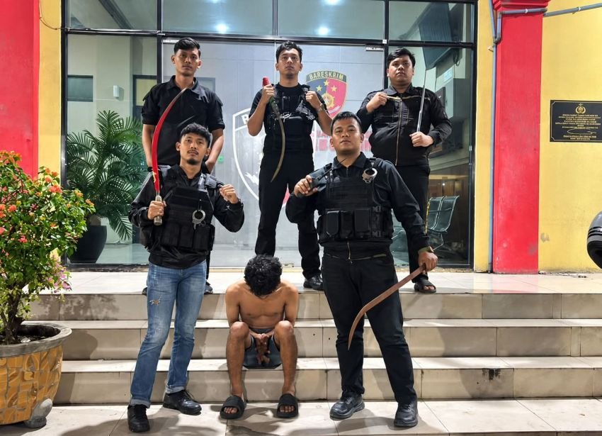 Tim Macan 'Terkam' Pemuda Diduga Hendak Tawuran, Sita 4 Celurit