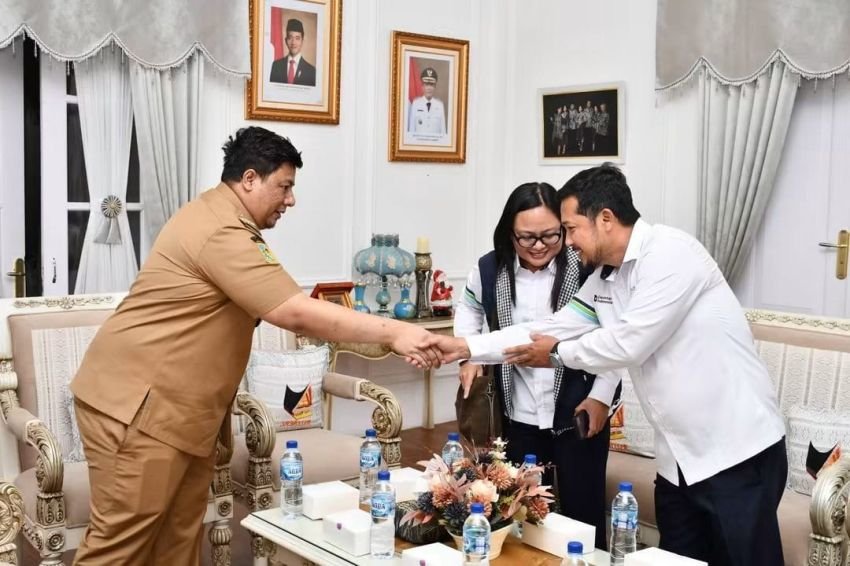 Transportasi Danau Bagian Penting Bagi Masyarakat dan Wisatawan di Samosir