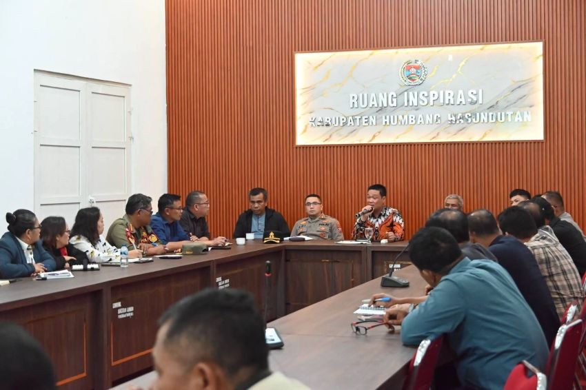Pemkab Humbahas dan Forkopimda Dorong Penyelesaian Damai Raja Bius Matiti dan Pomparan Op. Patar Munthe