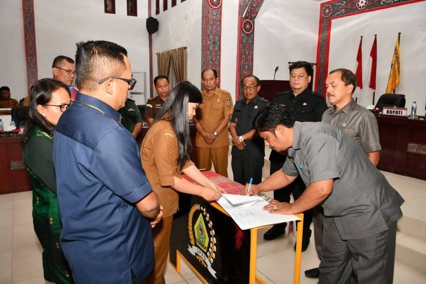 Pemkab Samosir dan DPRD Sepakati Perubahan KUA-PPAS APBD 2026, Pagu Anggaran Rp838 M