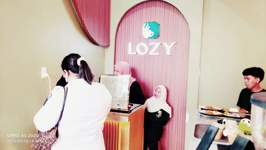 Lozy Coffee Hadirkan Tempat Nongkrong Nyaman dengan View Sunset di Binjai