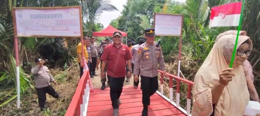 Polres Tanjung Balai Resmikan Jembatan Merah Putih