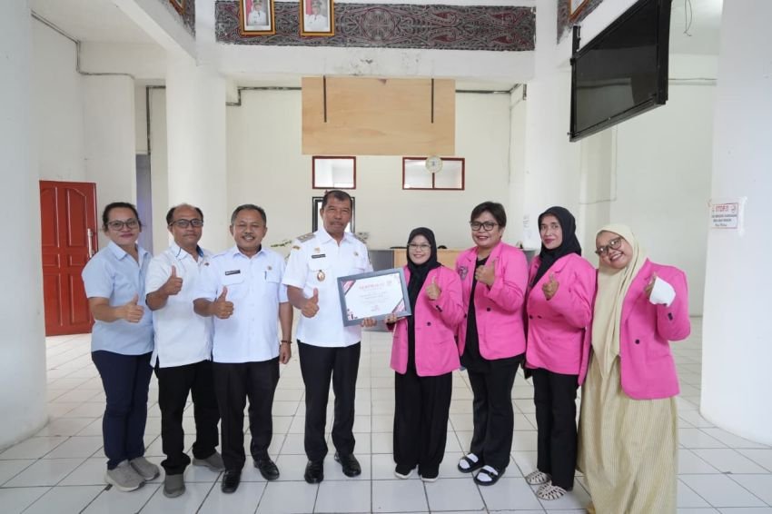 FJPI Sumut " Melalak" ke Toba Dukung UMKM