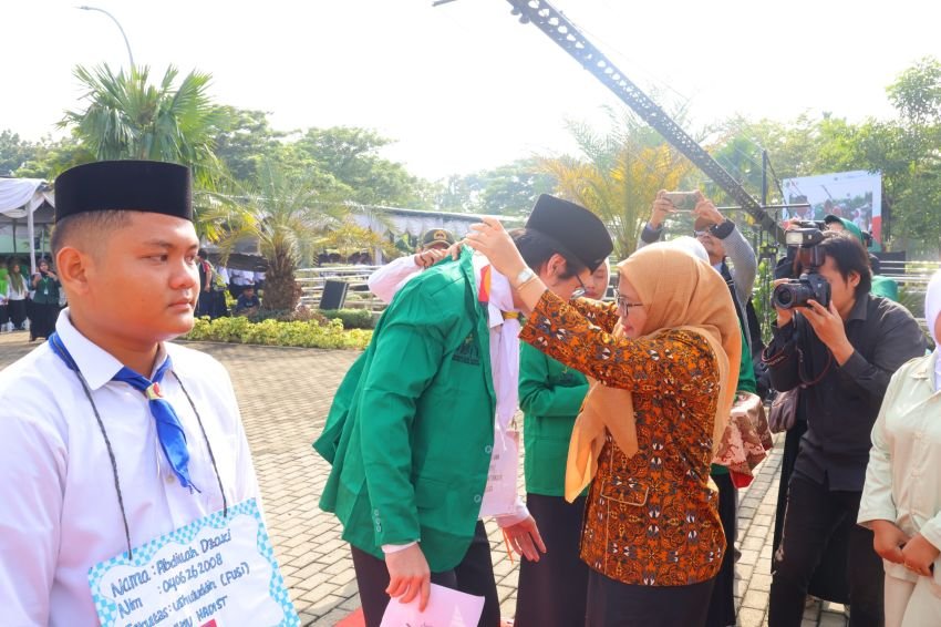Rektor Ingatkan Masa Perkulihan Bangun Intelektual dan Karakter