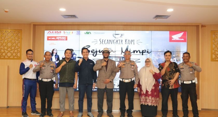 UINSU Medan - Polda Sumut dan PT Indako Trading Coy Gelar Edukasi Keselamatan Berkendara