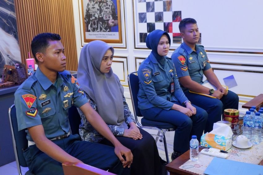 Jelang Pernikahan, Danyonpom 1 Marinir Berikan Bimbingan dan Pembekalan Prajurit