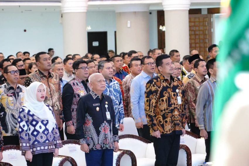 Bupati Pakpak Bharat bersama Kepala Daerah dan Ketua DPRD se Sumut Tandatangani Komitmen Bersama