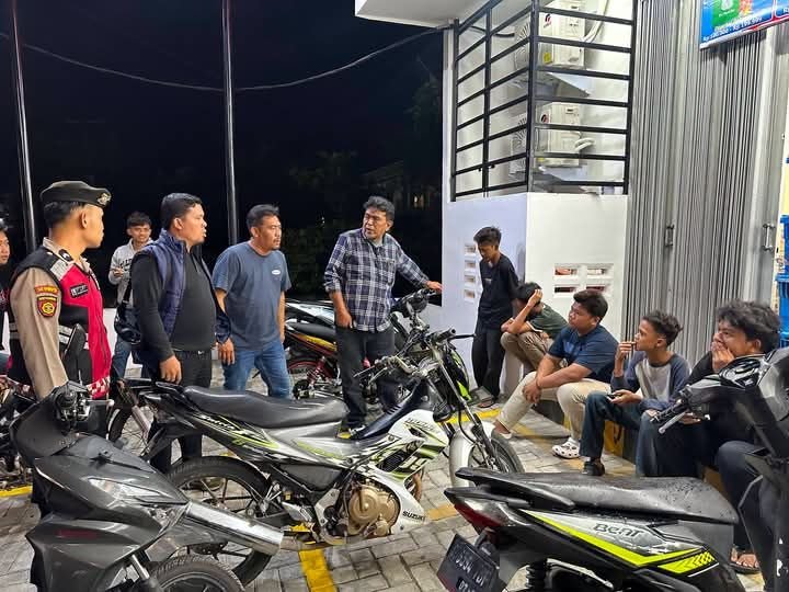Tim Resmob Polres Simalungun Gelar Patroli Skala Besar di Malam Libur