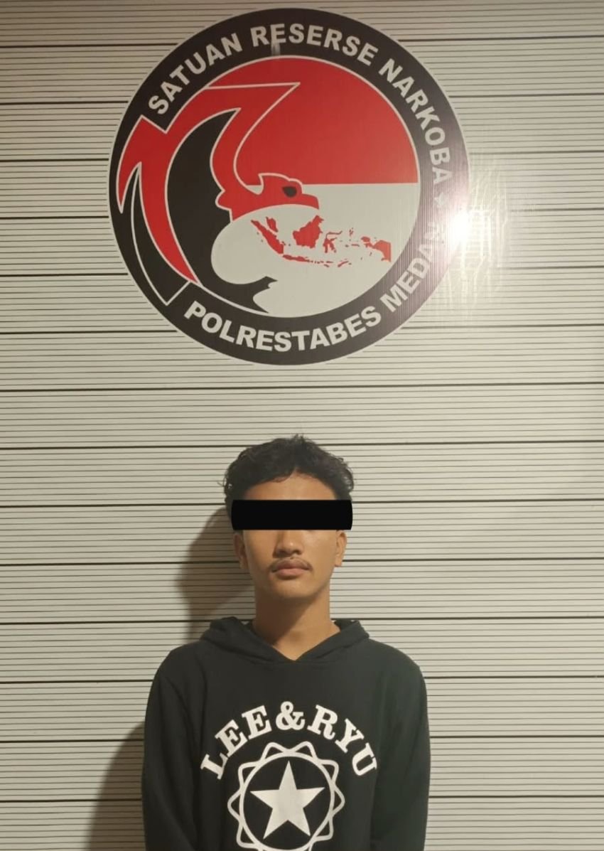 Satresnarkoba Polrestabes Medan Ringkus 2 Pentolan Geng Motor 8 Butir Ekstasi Disita