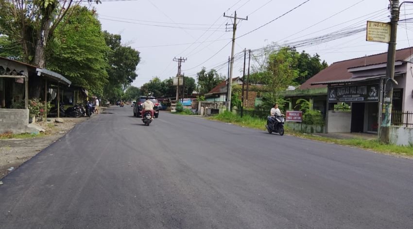 PUPR Binjai Muluskan Jalan Jamin Ginting Binjai Selatan