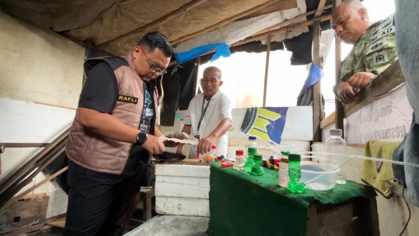 Sarang Narkoba Gang Nasional Digerebek Pengedar Diringkus, Barak Narkoba Dibumi Hanguskan