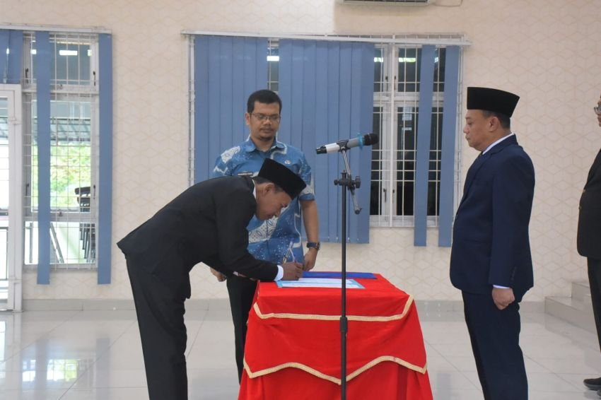 Sekda Deli Serdang Lantik Tiga Pejabat Pengawas, Tekankan Integritas dan Kinerja