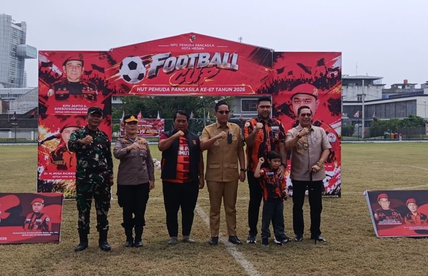 Rico Waas Hadiri Football Cup HUT ke-67 Pemuda Pancasila, 27 Tim Berlaga Perkuat Solidaritas