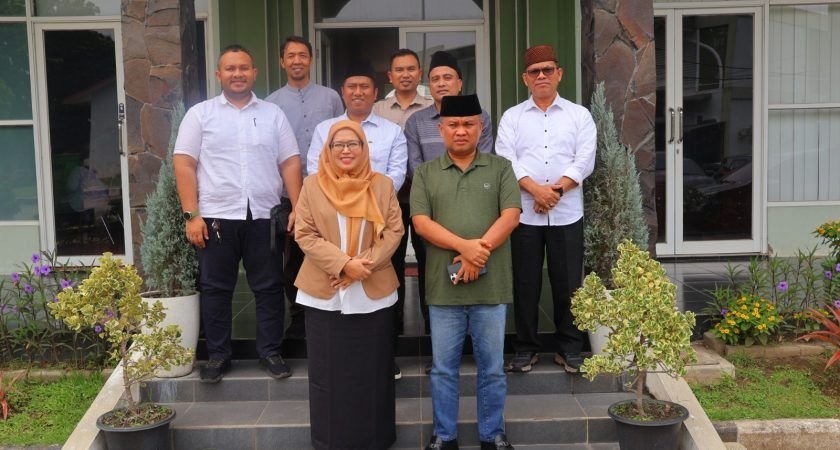 UINSU dan Komisi XIIII  DPR RI Bahas Pengembangan Pendidikan Dan Fasilitas Kampus